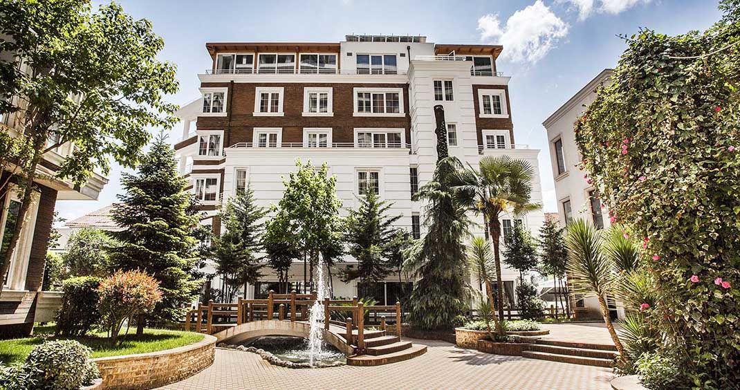 Prestige Hotel Tirana Exterior foto